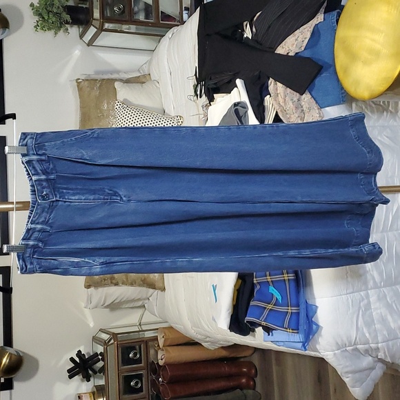 Young Fabulous & Broke "SET" Soft Denim Vest and Pants Co-ord ✨️ NWT SET ✨️ - Picture 5 of 6